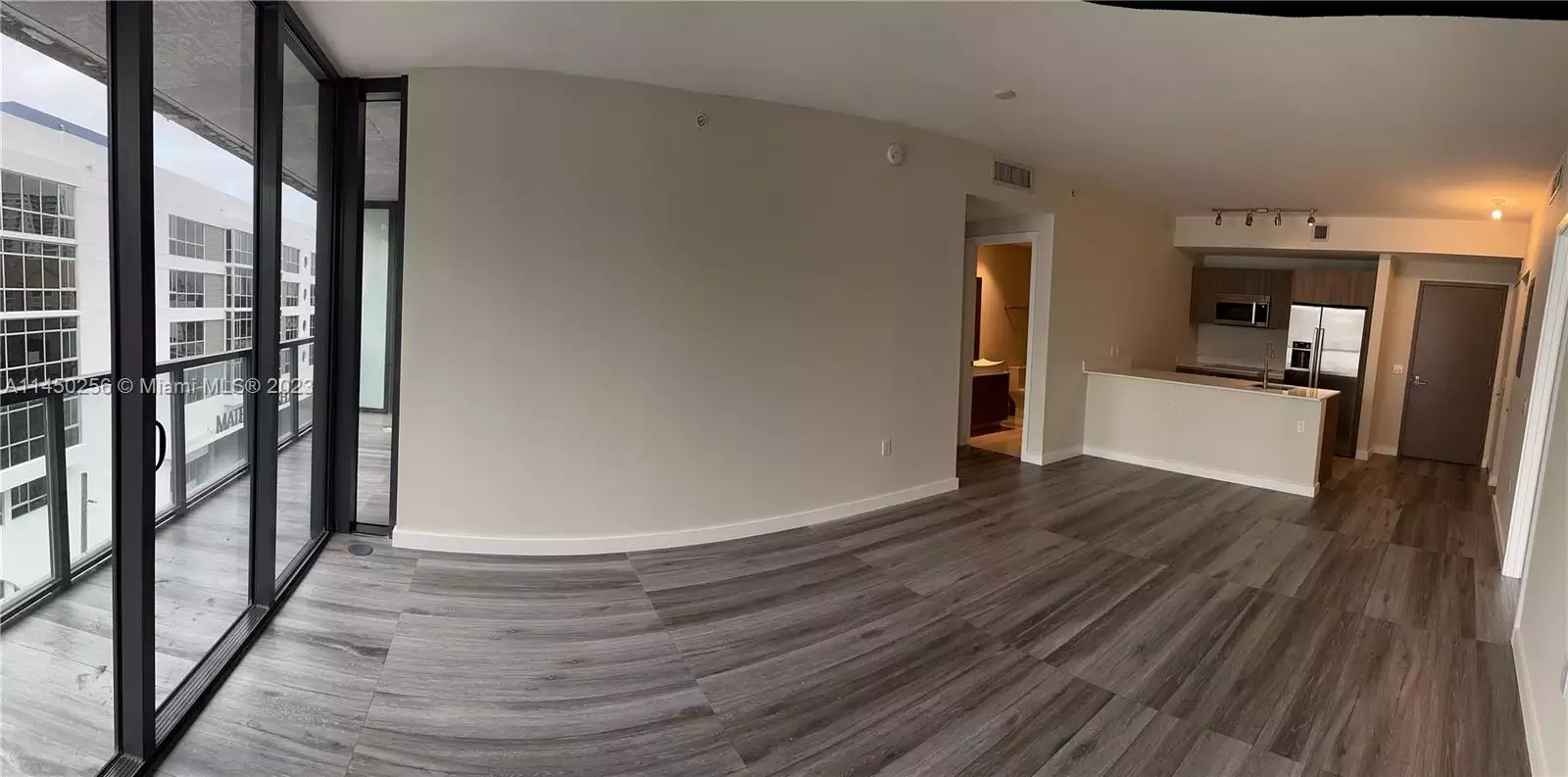 1010 Brickell Ave # 3706 studio