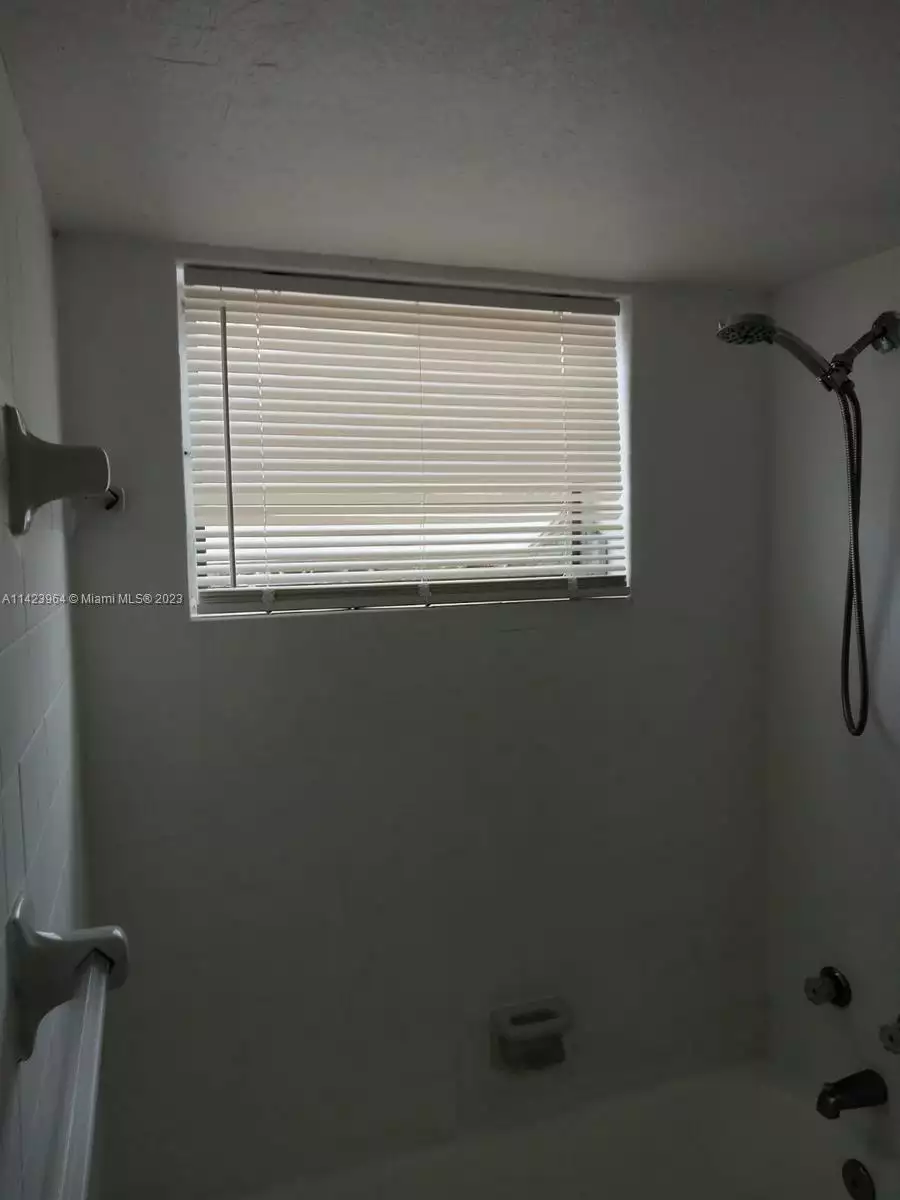 1230 W 54th St # 216A bathroom 1