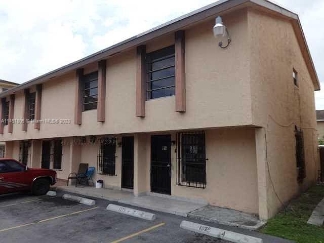 1375 W 41st St # 5-A Back