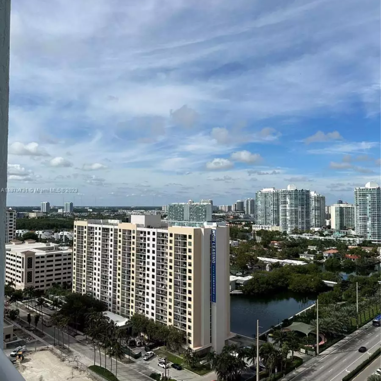 15811 Collins Ave # 1804