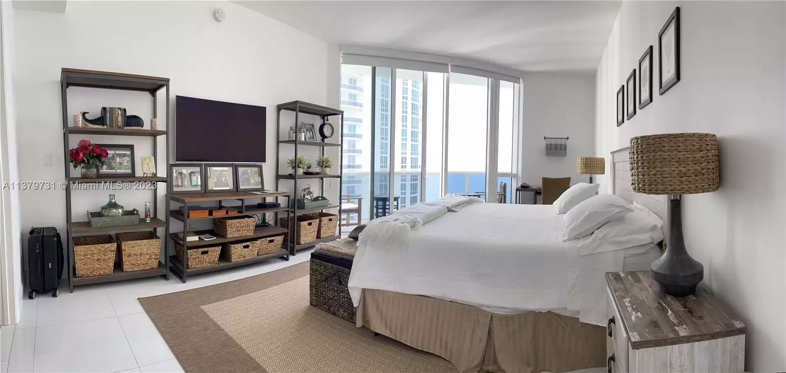 15811 Collins Ave # 1804 bedroom