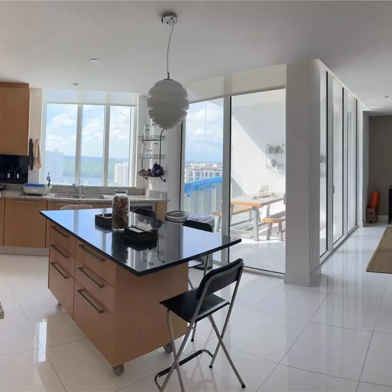 15811 Collins Ave # 1804 kitchen