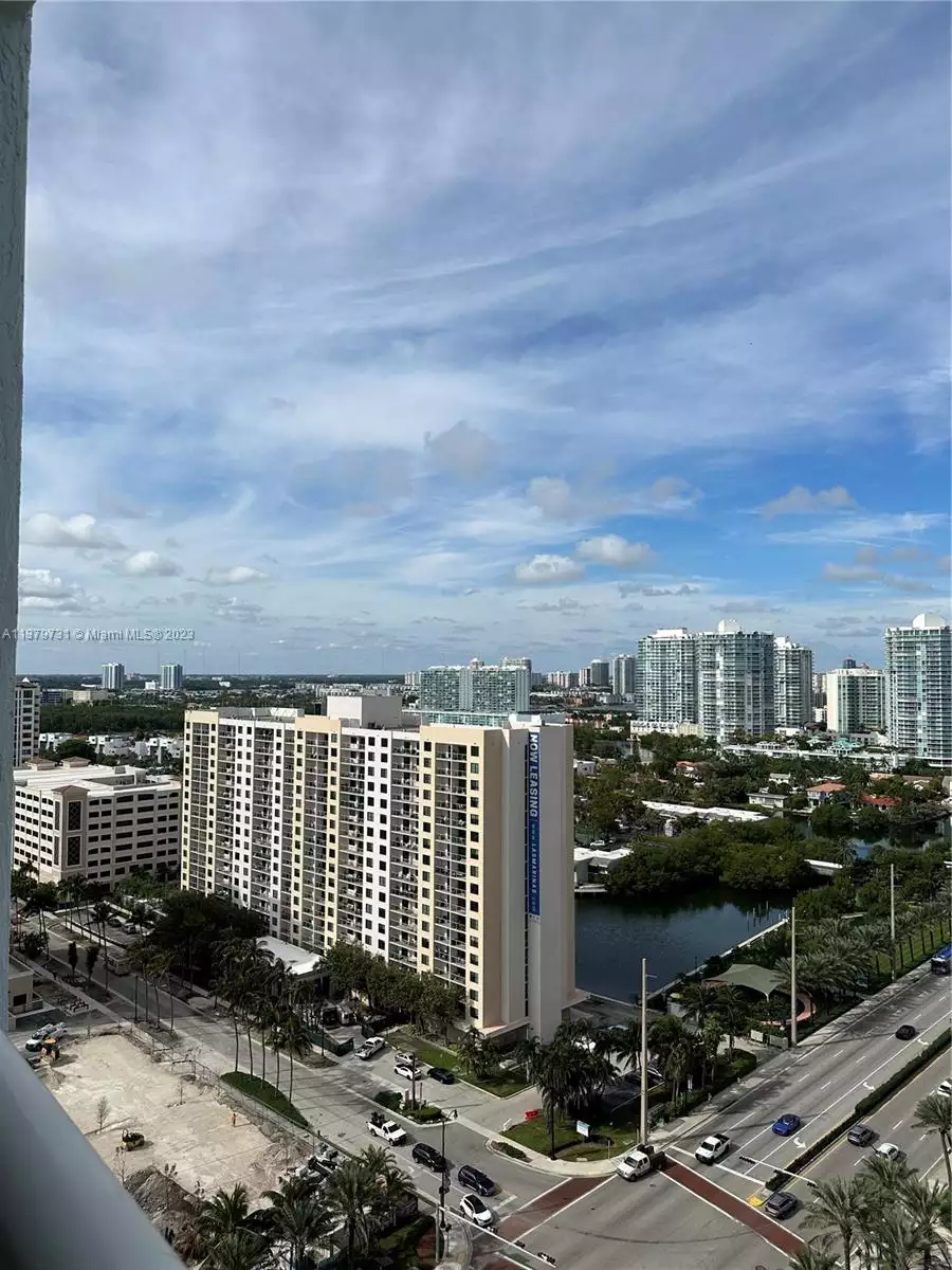 15811 Collins Ave # 1804