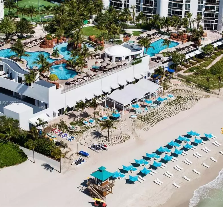18001 Collins Ave # 717 beach