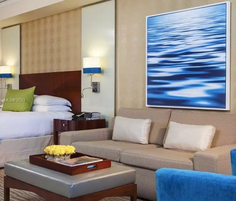 18001 Collins Ave # 717 bedroom