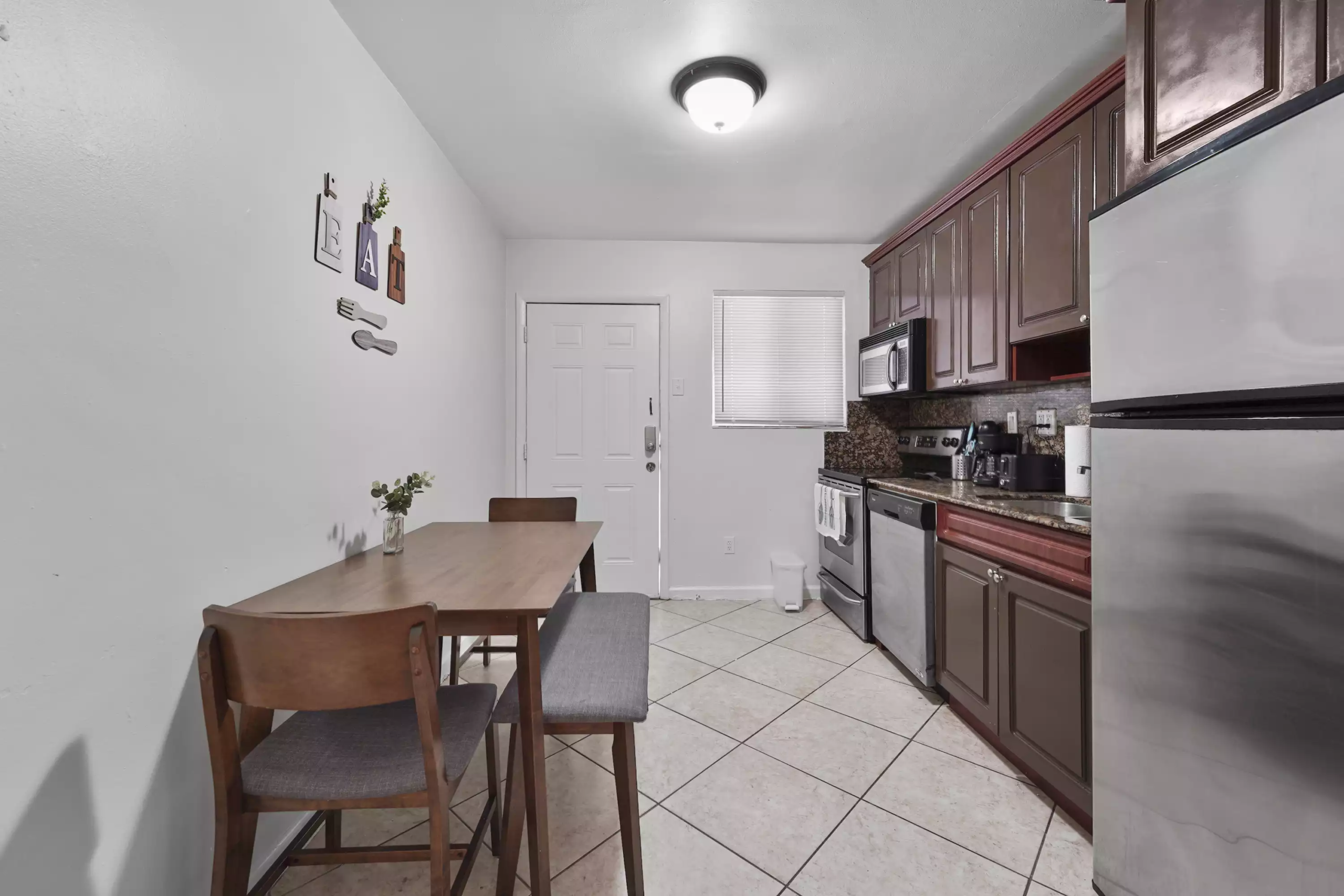 828 SW 2nd St Miami Kitchen