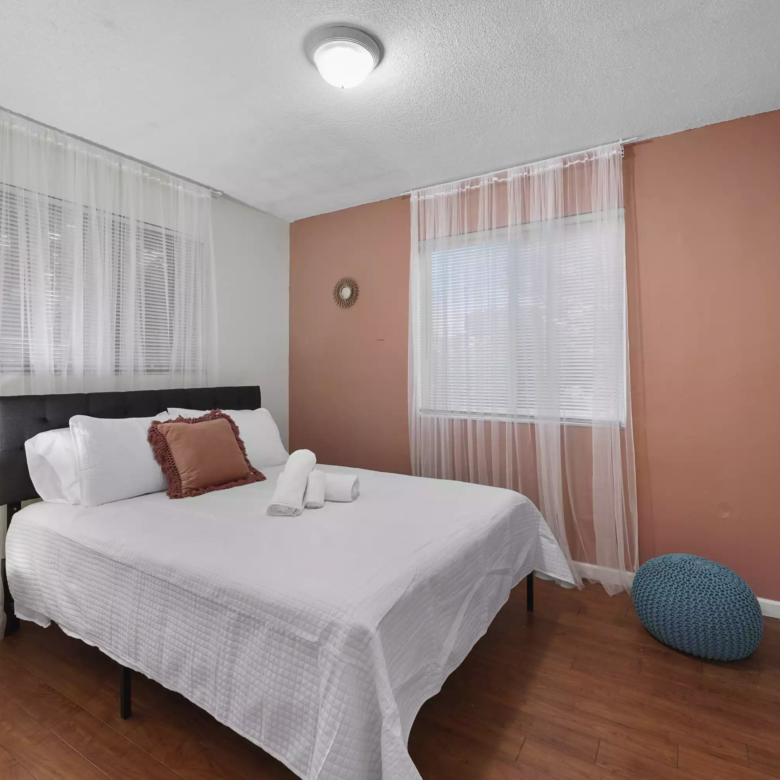 828 SW 2nd St Miami bedroom 2