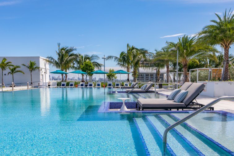 CIRC Residences Pool